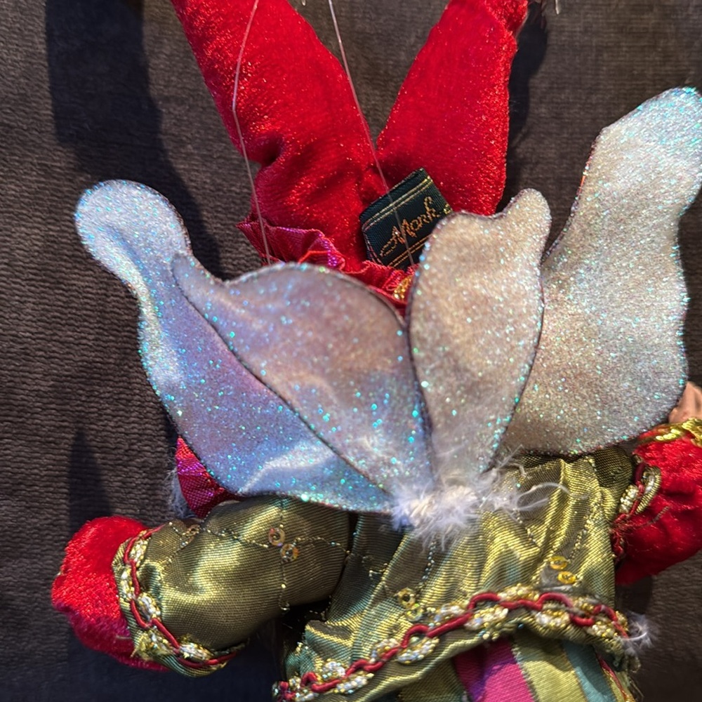 Mark Roberts RARE small “Toyland Fairy” - Red, Gold, and Green. 51-27976 - Picture 7 of 8